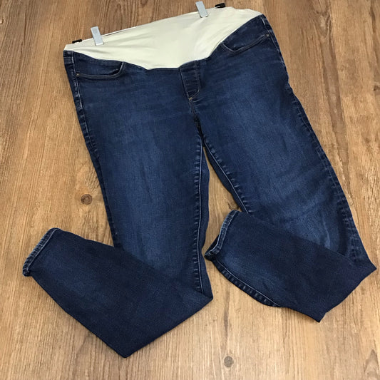 Loft Maternity Size Large Fall/Winter Jeans
