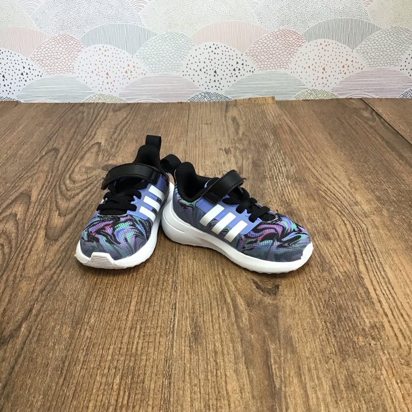 Size 5 Adidas Kids Shoes