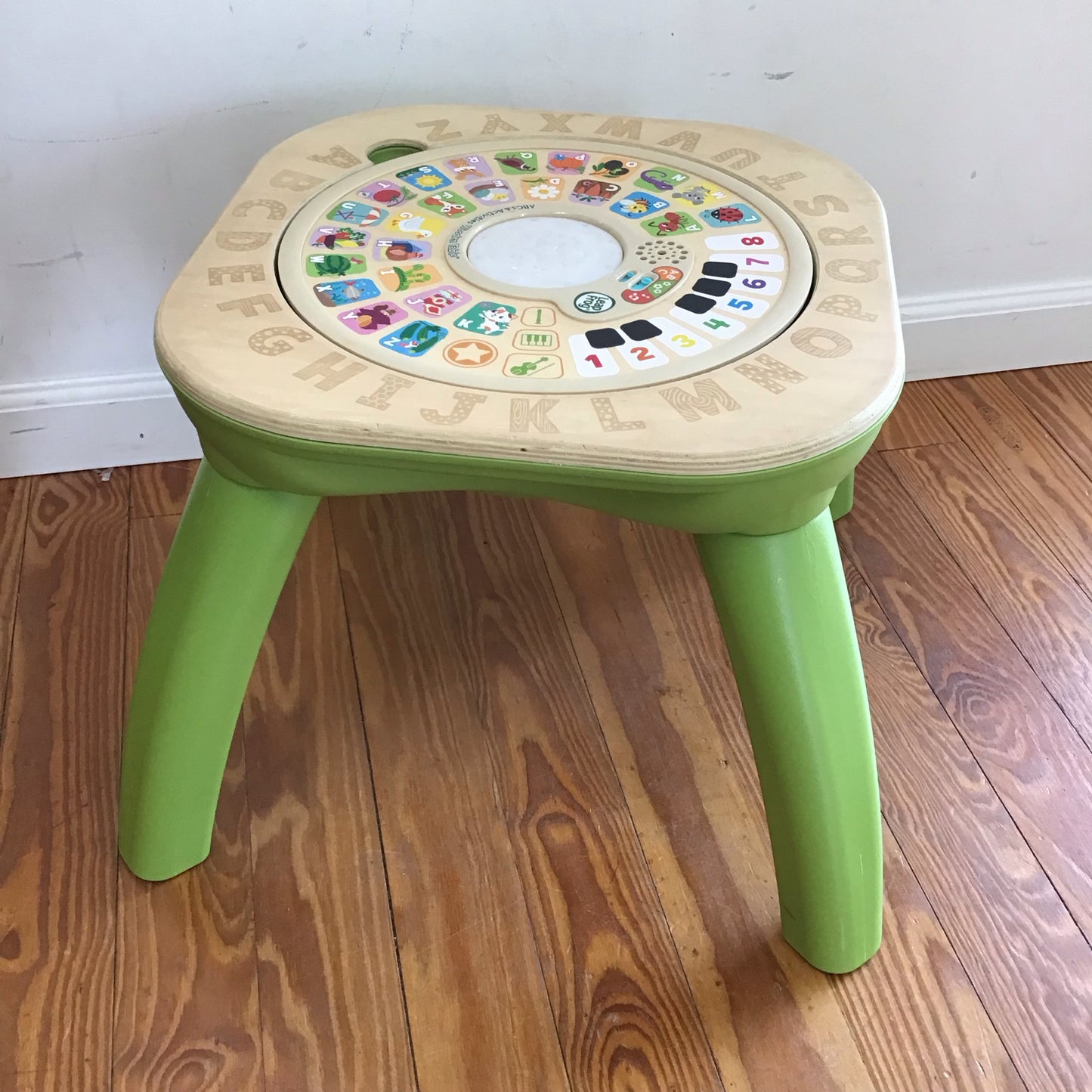 Activity Table Leap Frog - This Item Does NOT Ship