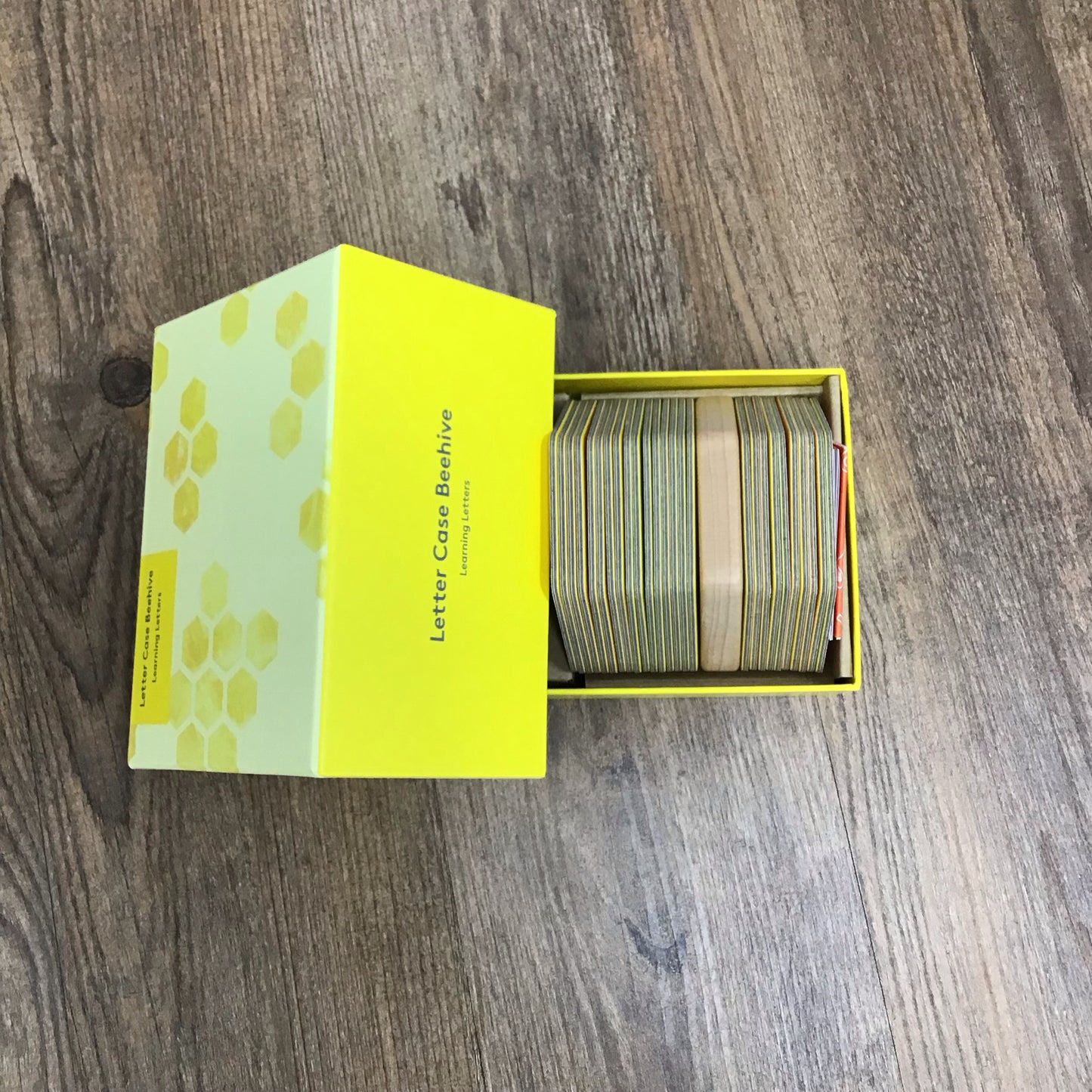 Lovevery Letter Case Beehive