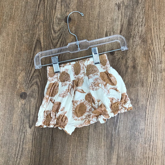 Kate Quinn Size 6-12 Month Shorts - Elastic