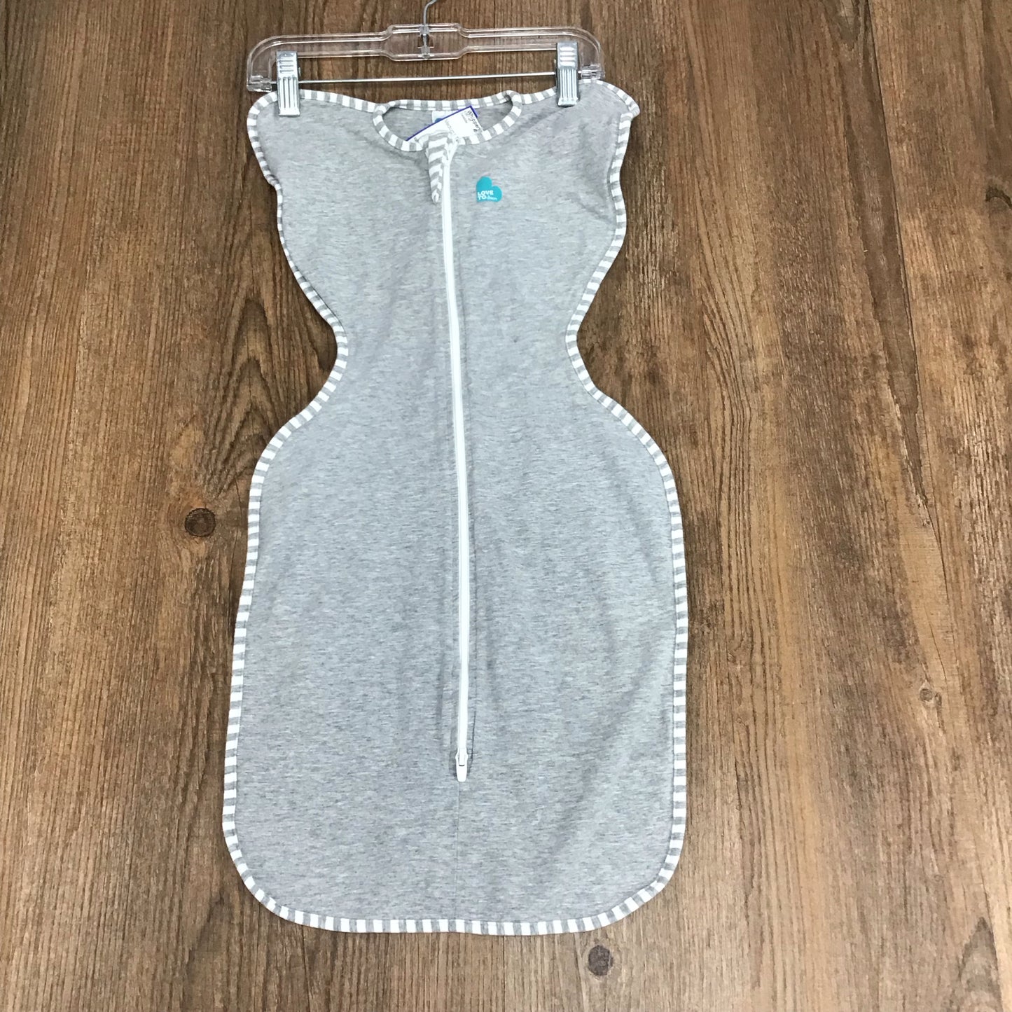 Love to Dream Swaddle Medium1 TOG