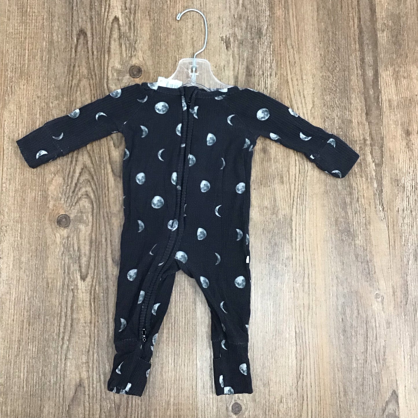 Brave Little Ones Infant Size 0-3 Month Sleeper/Gown