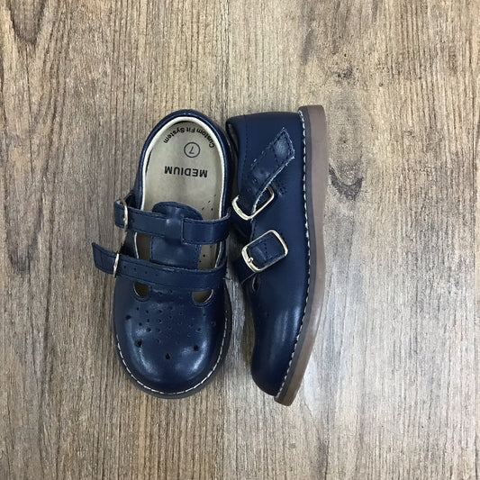 Footmates Dress Shoes Size 7