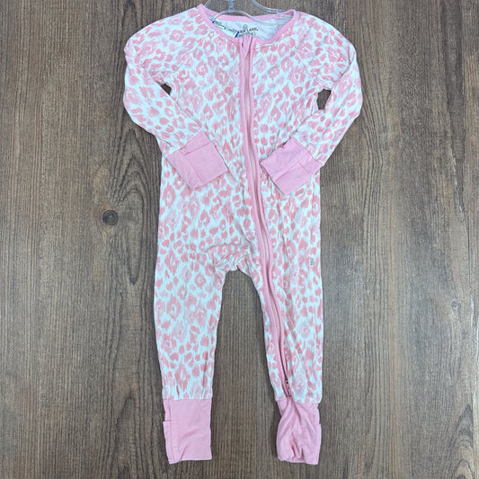 Caden Lane Infant Size 6-12 Month Sleeper/Gown