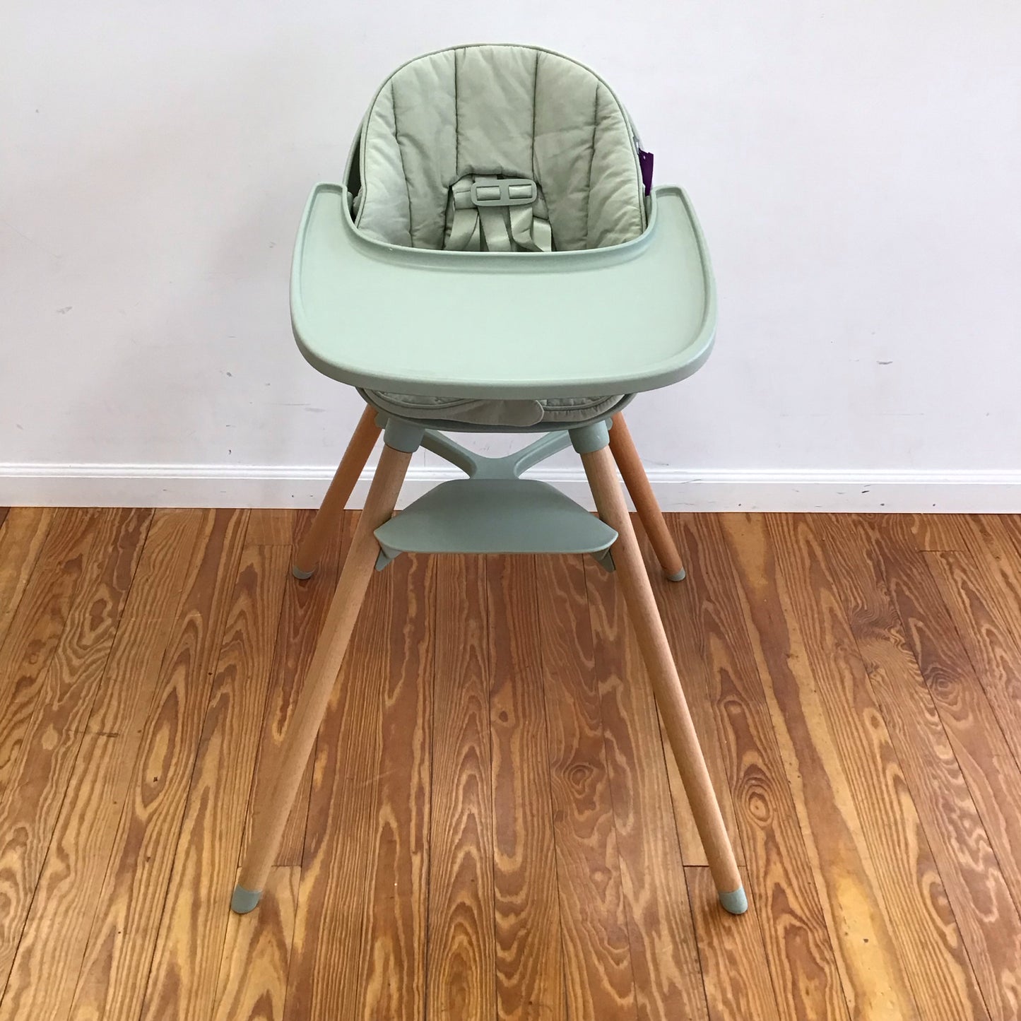Lalo Sage High Chair With Infant Insert - This Item Doed Not Ship