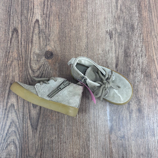 Gap Kids Shoe Sizes 5 Athletic Shoes