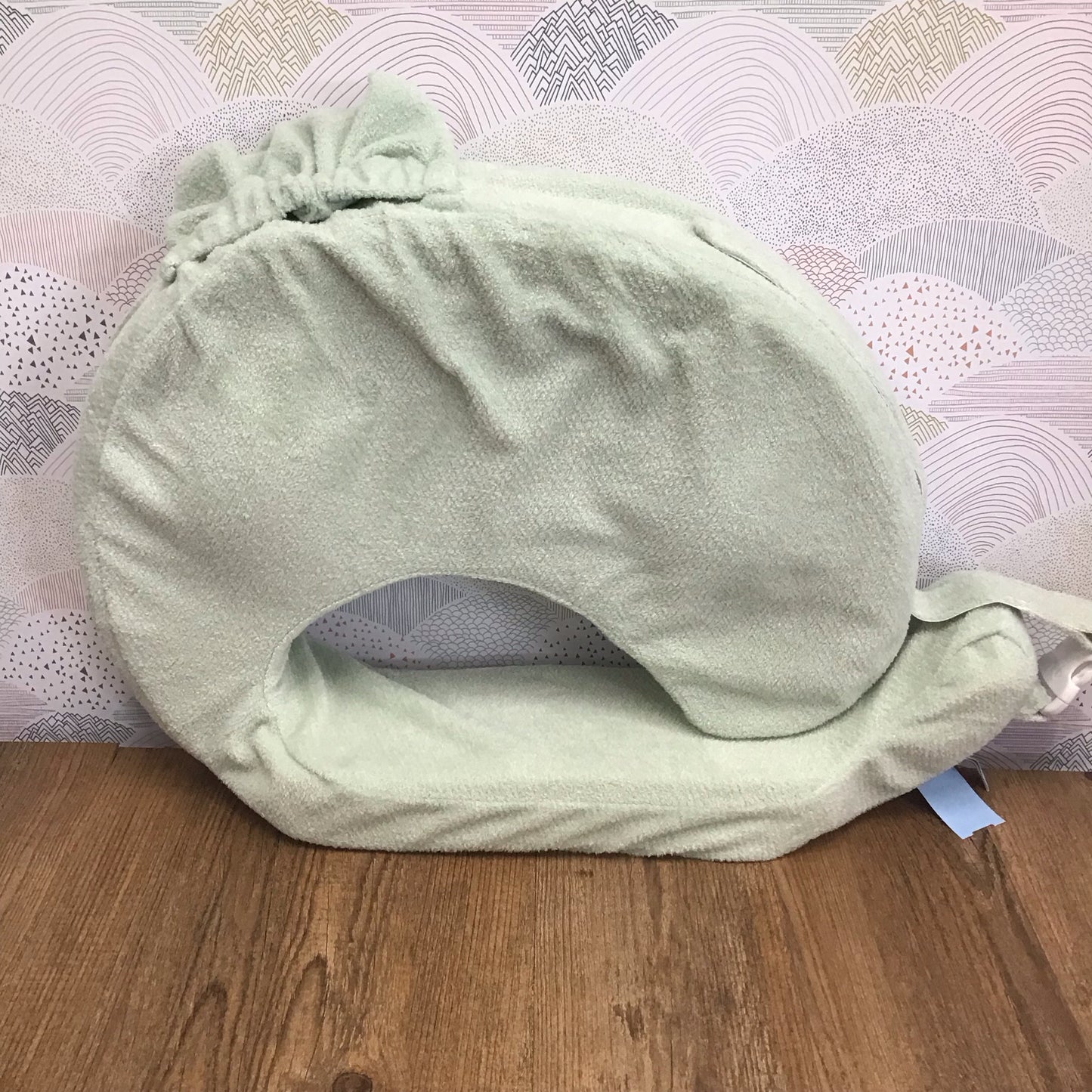 My Brest Friend Nursing Pillow This Item Does NOT ship