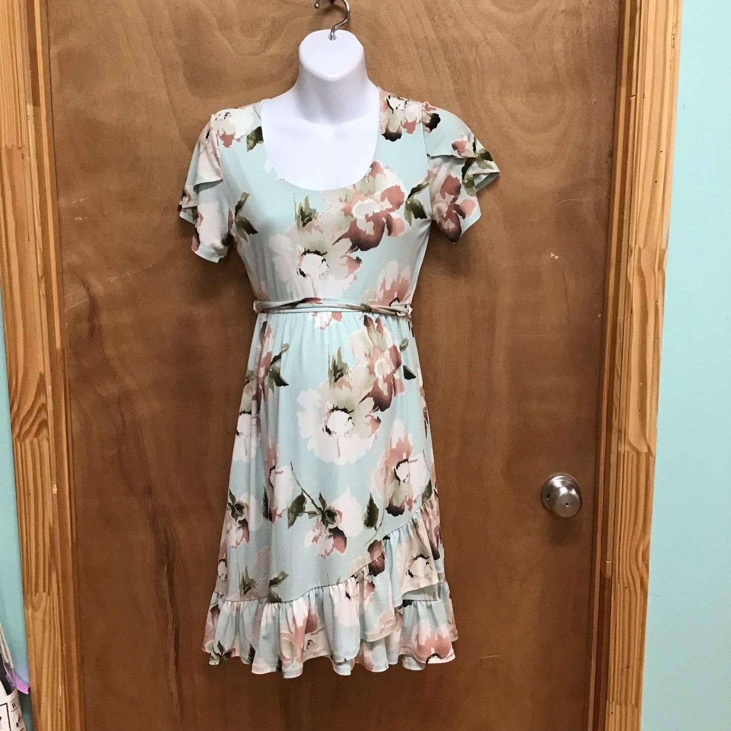 Spring/Summer Pink Blush Maternity Size Small Dress NEW