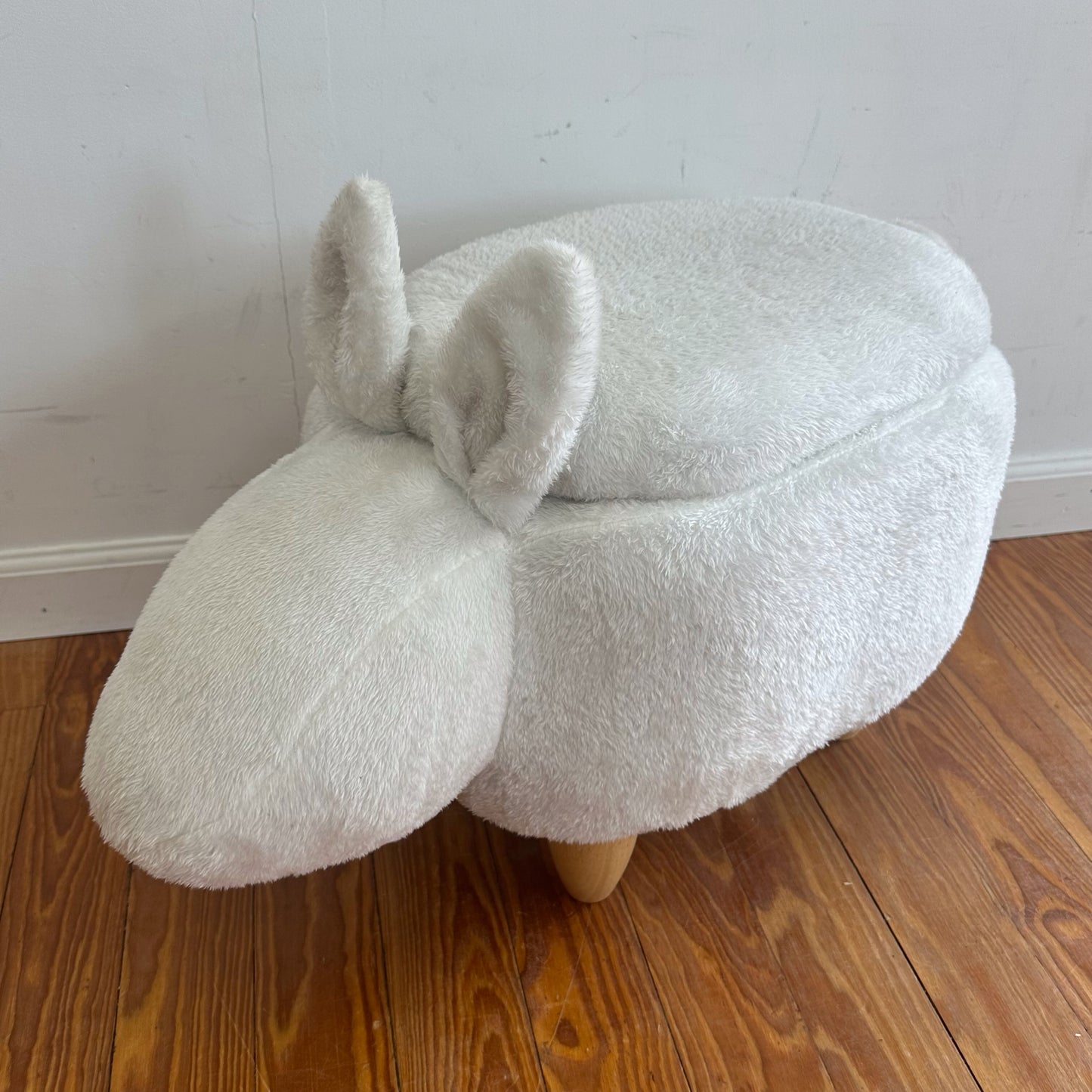 Bunny Ottoman/Stool *DOES NOT SHIP*
