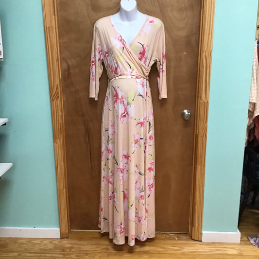Spring/Summer Pink Blush Maternity Size XL Dress